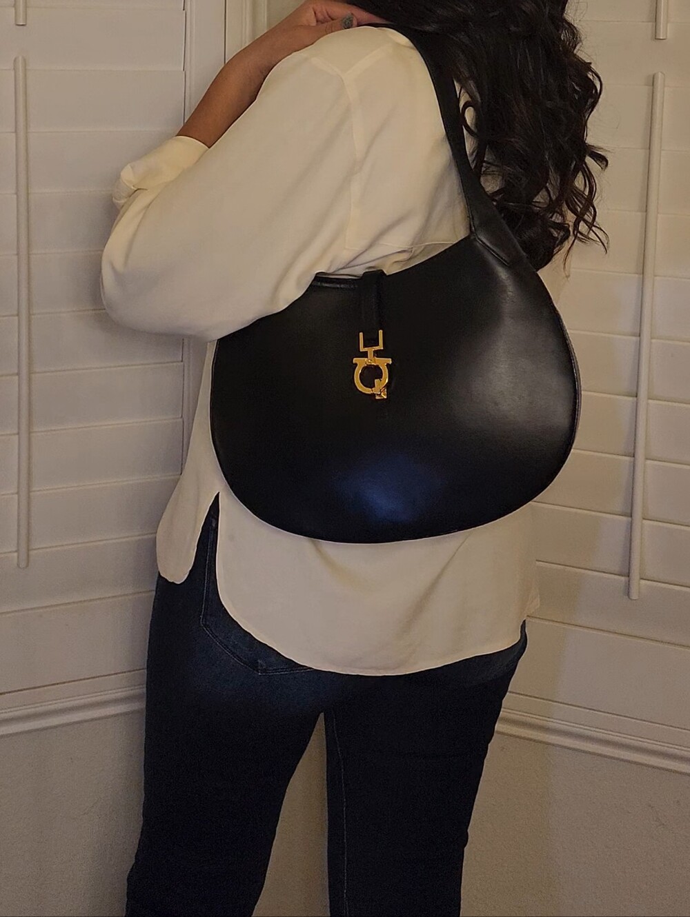 Salvatore Ferragamo black Leather Shoulder Bag with Gold Accent - Picture 2 of 3